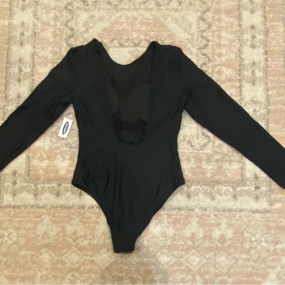 NWT Old Navy One-Piece Long-Sleeve Bathing Suit - Picture 4 of 7